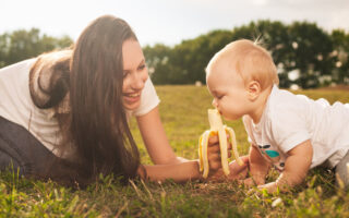 baby - spædbarn og bananer