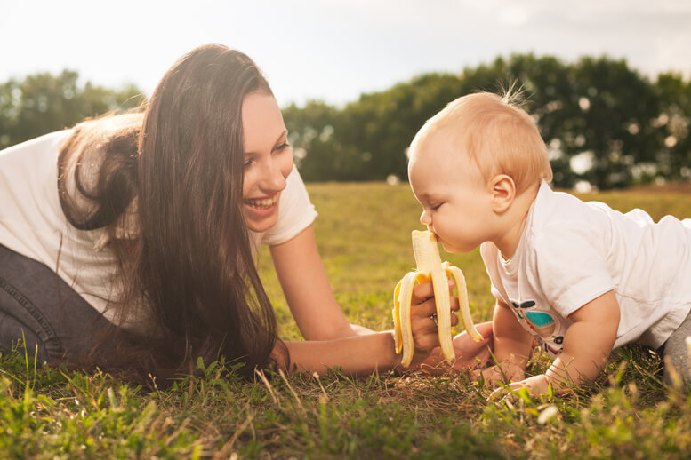 baby - spædbarn og bananer